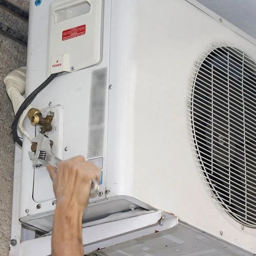 AC Gas Refill